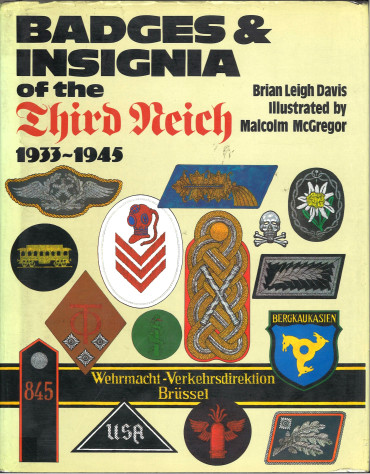 BADGES AND INSIGNIAS OF THE THIRD REICH 1933-1945 - OCCASION